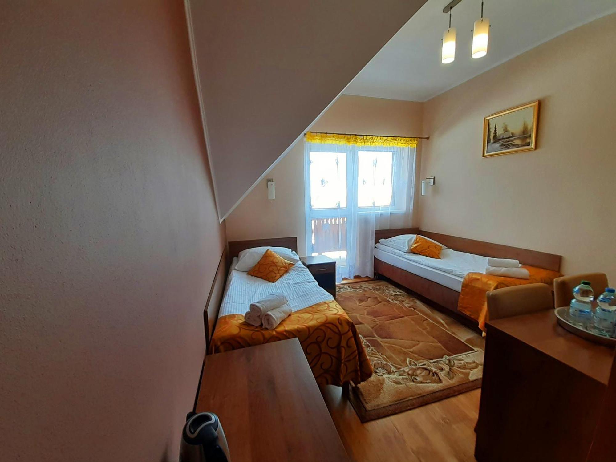 Pensjonat Zielone Wzgorze W Boleslawowie Stronie Slaskie Exterior photo